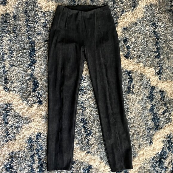 Lululemon Here to There High-Rise Crop 7/8, Charcoal Textured Color, size 2 - Picture 2 of 7